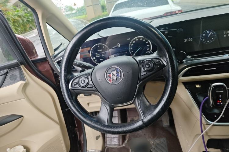Used Buick GL8 2022 ES Landtrek 653T Luxury Edition Steering Wheel