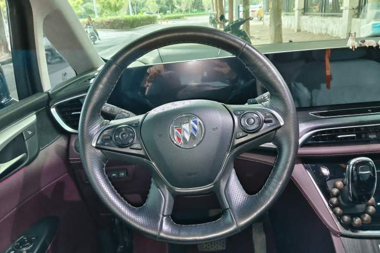 Used Buick GL8 2022 Avenir Aivia Six-Seat Deluxe Edition Steering Wheel