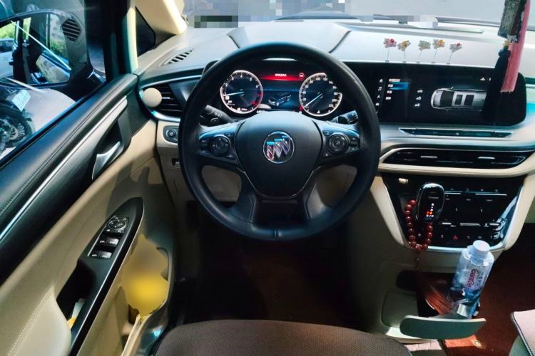 Used Buick GL8 2022 ES Landtrek 653T Luxury Edition Steering Wheel