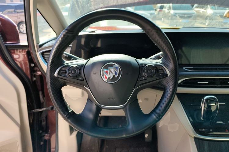 Used Buick GL8 2022 ES Landtrek 653T Comfort Edition Steering Wheel