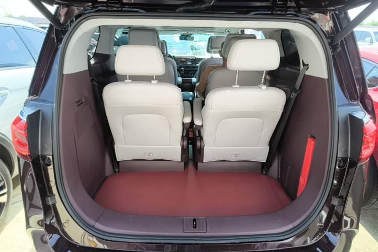Used Buick GL8 2022 Avenir Aivia Six-Seat Deluxe Edition Trunk