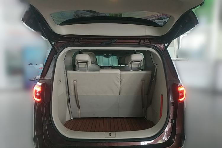 Used Buick GL8 2022 ES Landtrek 653T Comfort Edition Trunk