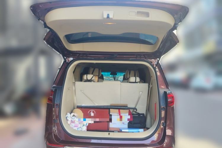Used Buick GL8 2022 ES Landtrek 653T Luxury Edition Trunk