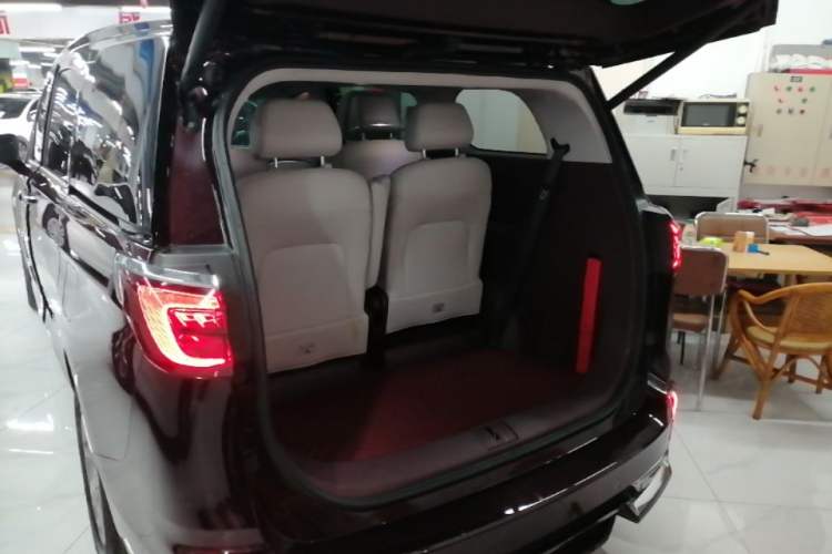 Used Buick GL8 2022 Avenir Aivia Six-Seat Deluxe Edition Trunk