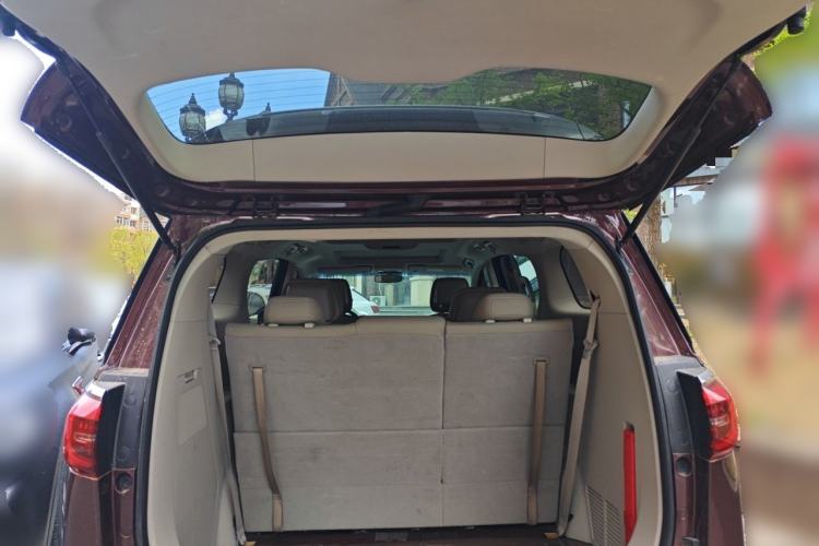 Used Buick GL8 2022 ES Landtrek 653T Comfort Edition Trunk