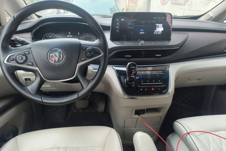 Used Buick GL8 2022 Land Business Class 652T Luxury Model Center Console