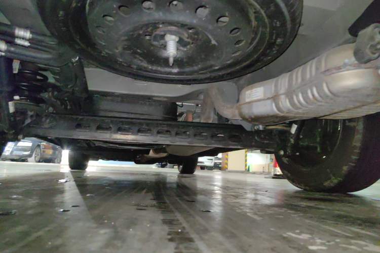 Used Buick GL8 2022 Land Business Class 652T Luxury Model Chassis Rear