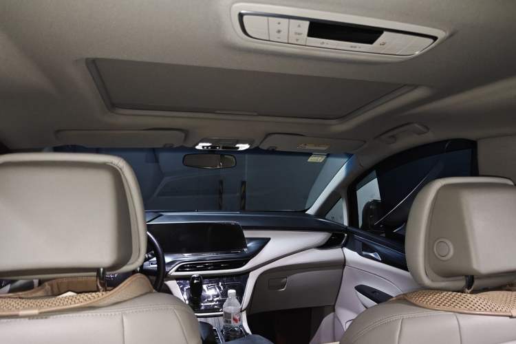 Used Buick GL8 2022 ES Landtrek 653T Luxury Edition Headliner