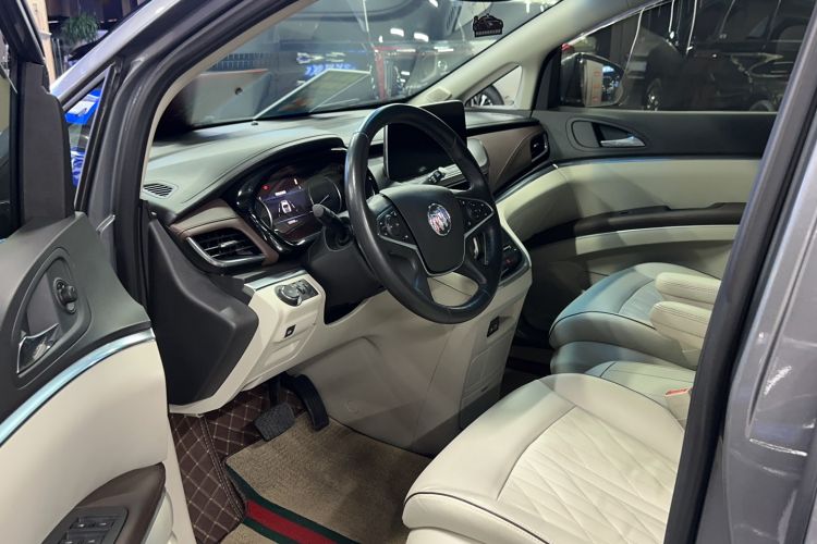 Used Buick GL8 2022 Land Business Class 652T Luxury Model Interior 1