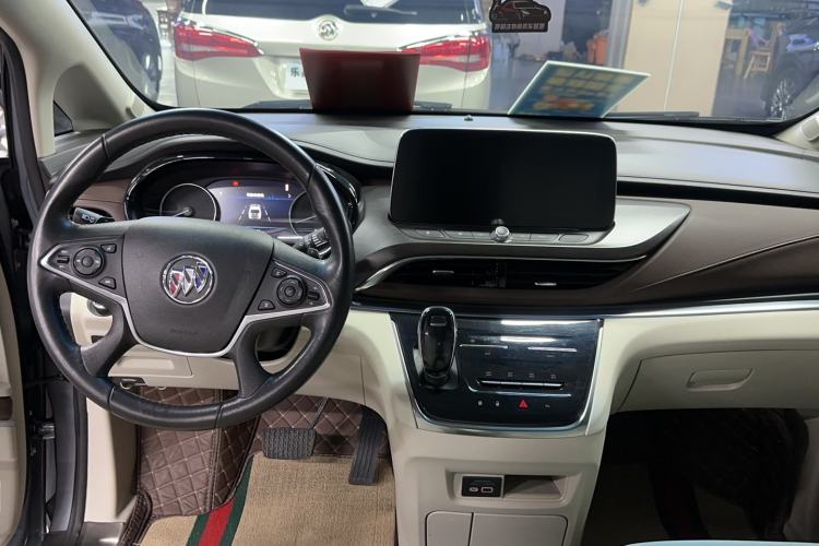 Used Buick GL8 2022 Land Business Class 652T Luxury Model Interior 3