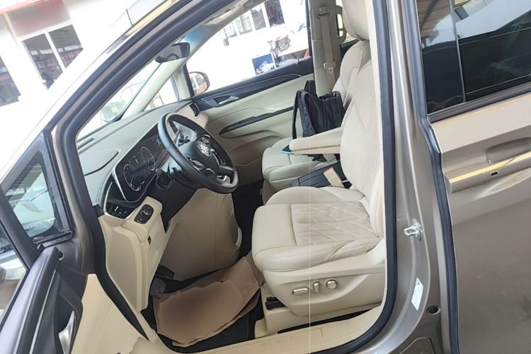 Used Buick GL8 2022 ES Land Cruiser 653T Luxury Model Left Front Seat