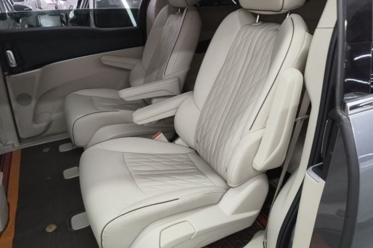 Used Buick GL8 2022 Land Business Class 652T Luxury Model Left Rear Seat