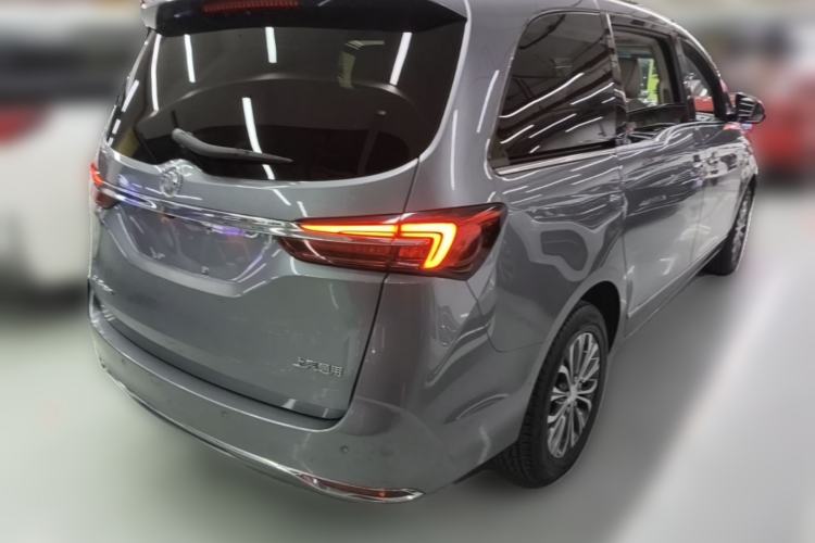 Used Buick GL8 2022 Land Business Class 652T Luxury Model Rear Right 45 Deg