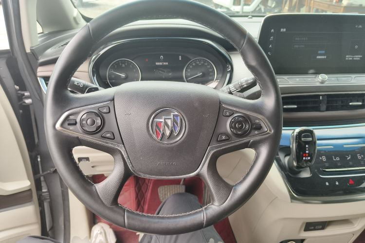 Used Buick GL8 2022 Land Business Class 652T Luxury Model Steering Wheel