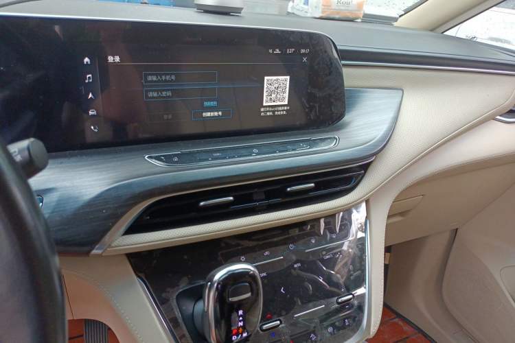 Used Buick GL8 2022 ES Landtrek 653T Luxury Edition Audio And AC Panel