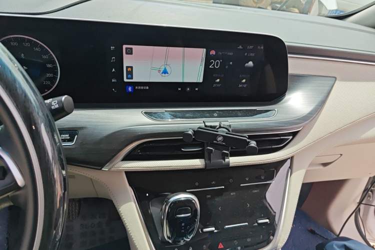 Used Buick GL8 2022 ES Landtrek 653T Comfort Edition Audio And AC Panel