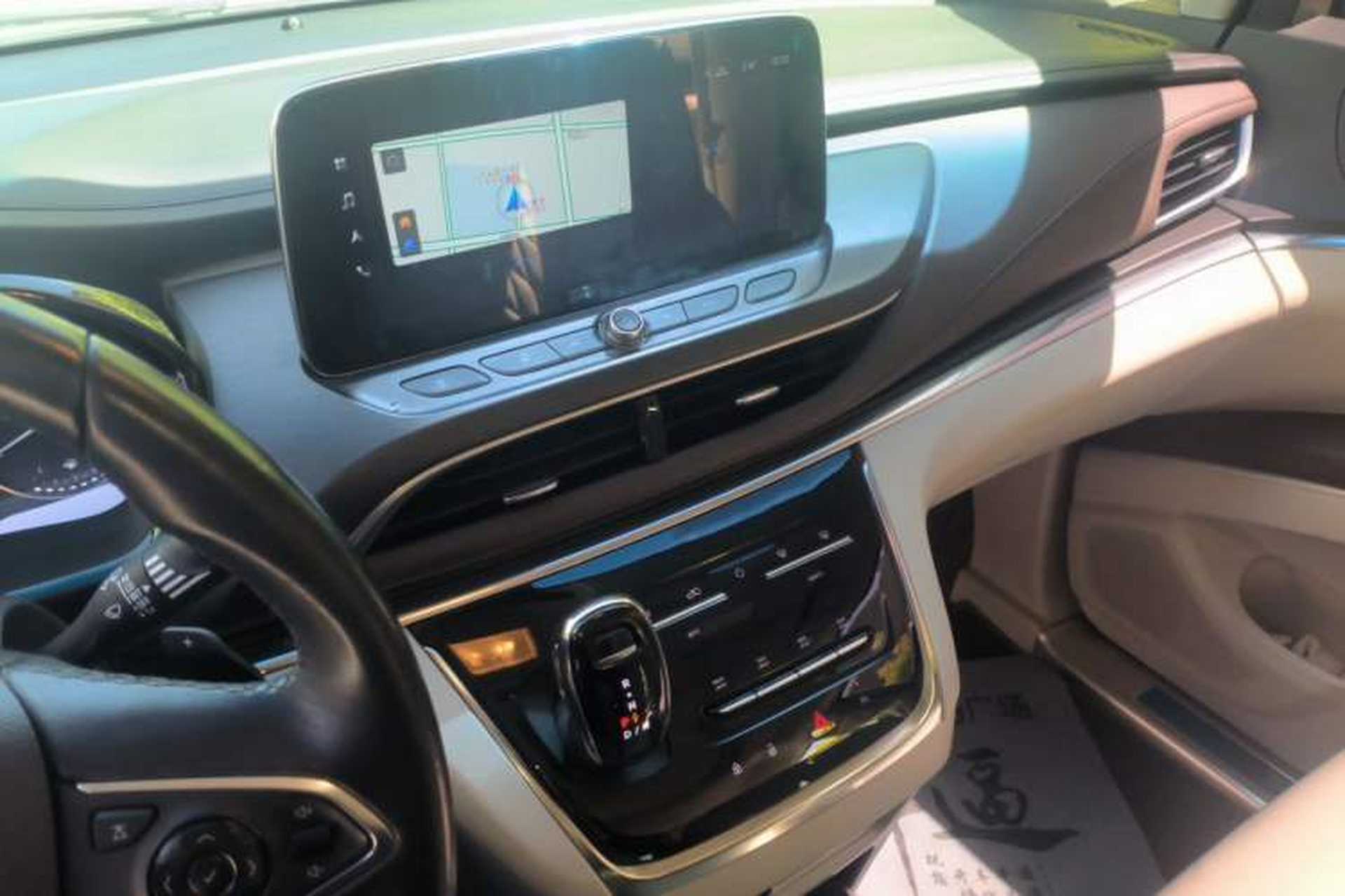 Used Buick GL8 2022 Land Business Class 652T Luxury Model Audio And AC Panel