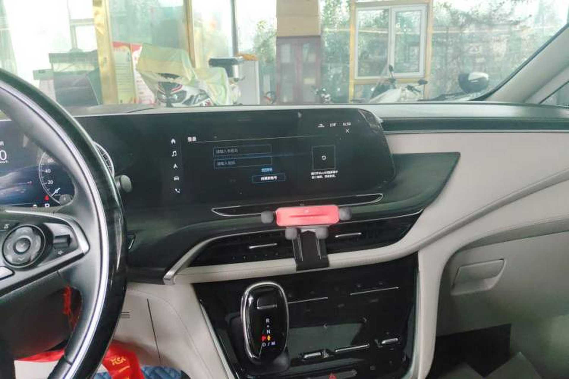 Used Buick GL8 2022 ES Landtrek 653T Comfort Edition Audio And AC Panel