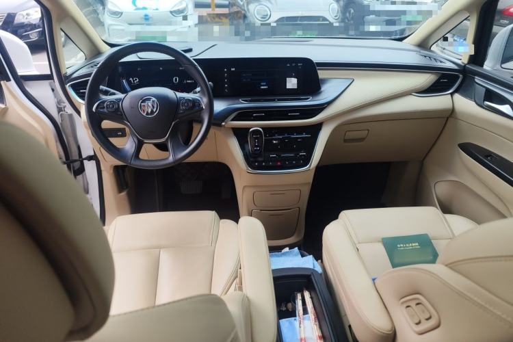 Used Buick GL8 2022 ES Landtrek 653T Luxury Edition Center Console