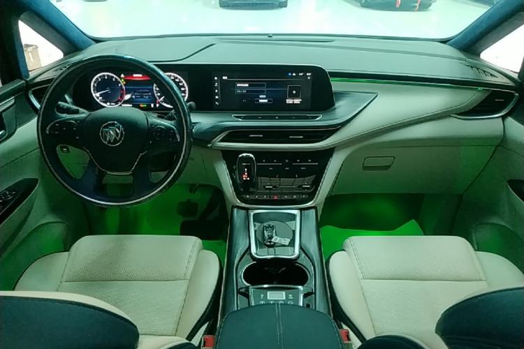 Used Buick GL8 2022 ES Landtrek 653T Comfort Edition Center Console