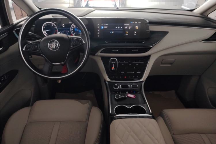 Used Buick GL8 2022 ES Landtrek 653T Comfort Edition Center Console