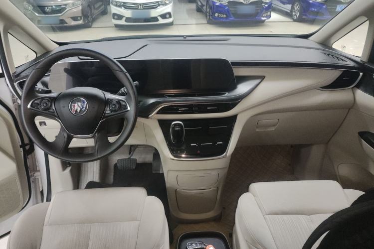 Used Buick GL8 2022 ES Landtrek 653T Comfort Edition Center Console