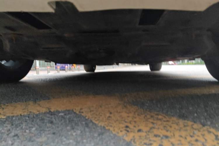 Used Buick GL8 2022 ES Landtrek 653T Comfort Edition Chassis Front