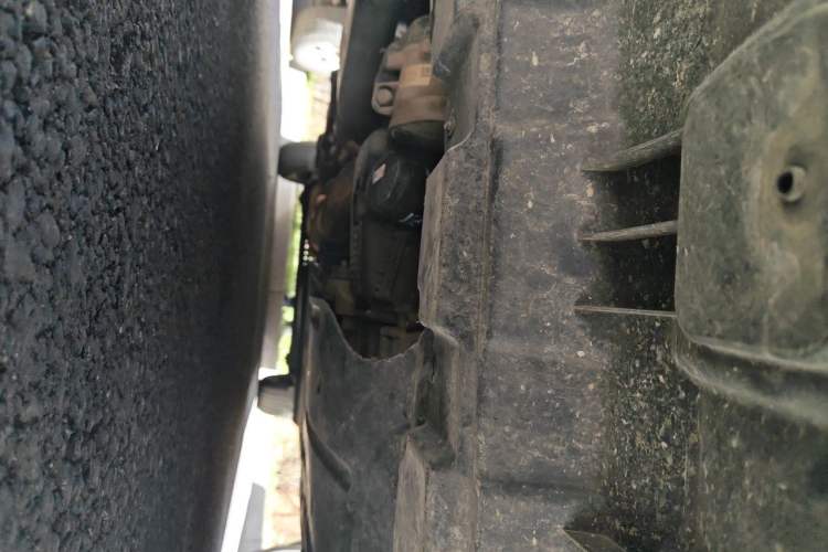 Used Buick GL8 2022 Land Cruiser Executive Class 652T Comfort Model Chassis Front