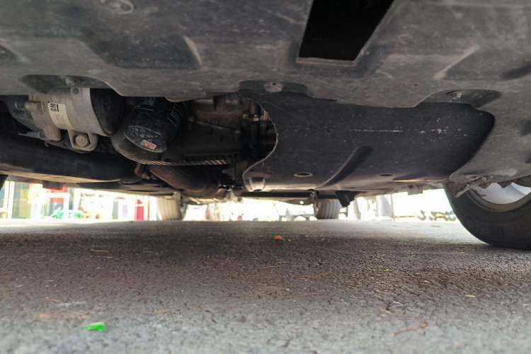Used Buick GL8 2022 ES Landtrek 653T Comfort Edition Chassis Front