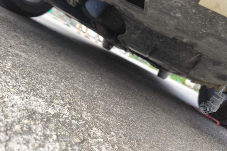 Used Buick GL8 2022 ES Landtrek 653T Comfort Edition Chassis Front
