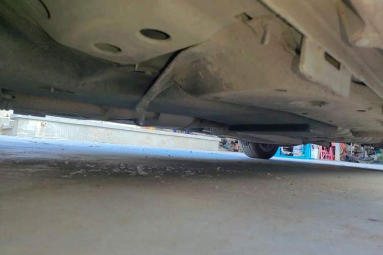 Used Buick GL8 2022 ES Land Cruiser 653T Luxury Model Chassis Front Left