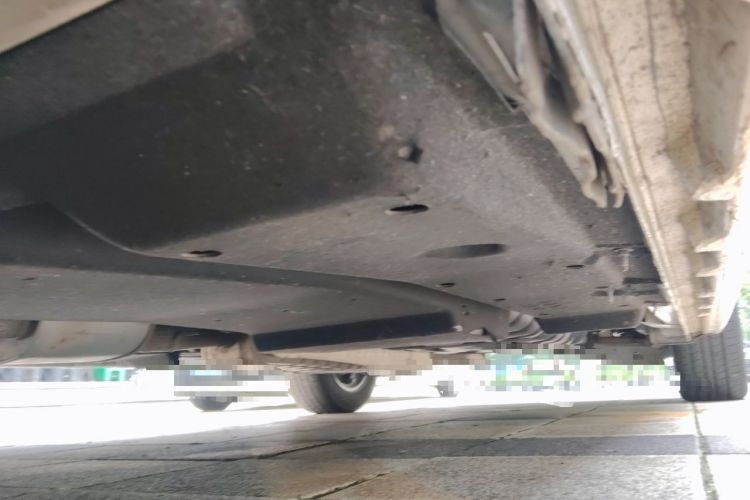 Used Buick GL8 2022 ES Landtrek 653T Luxury Edition Chassis Front Left