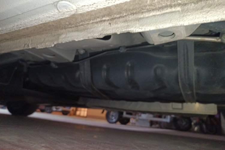 Used Buick GL8 2022 ES Landtrek 653T Comfort Edition Chassis Front Left