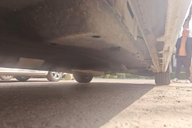 Used Buick GL8 2022 ES Landtrek 653T Comfort Edition Chassis Front Left