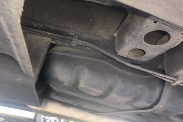 Used Buick GL8 2022 ES Land Cruiser 653T Luxury Model Chassis Front Left