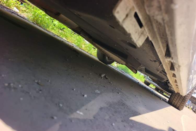 Used Buick GL8 2022 ES Landtrek 653T Flagship Model Chassis Front Left