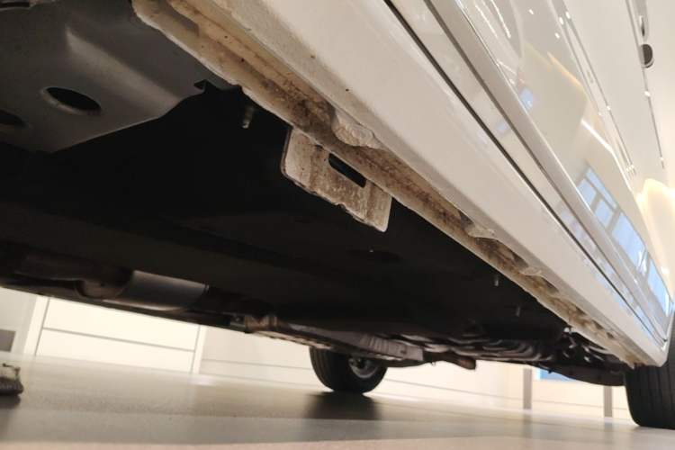 Used Buick GL8 2022 Avenir Avia Four-Seat Prestige Edition Chassis Front Left