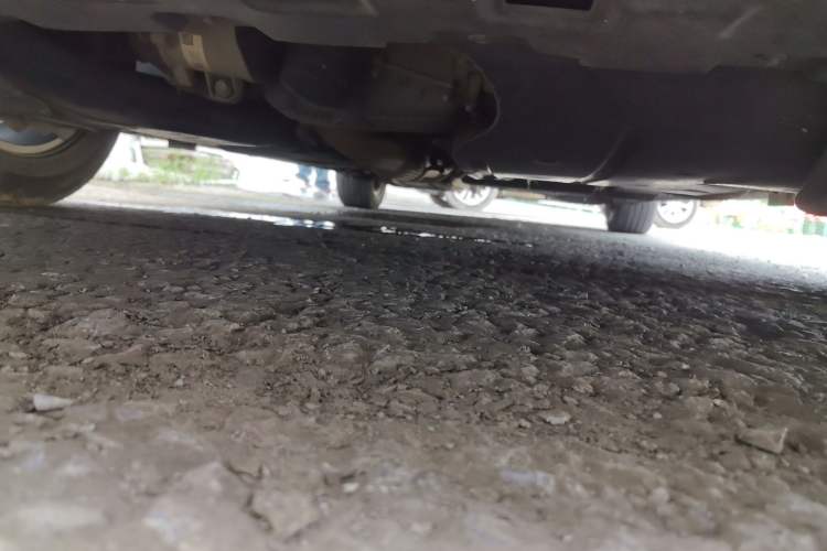 Used Buick GL8 2022 ES Landtrek 653T Comfort Edition Chassis Front