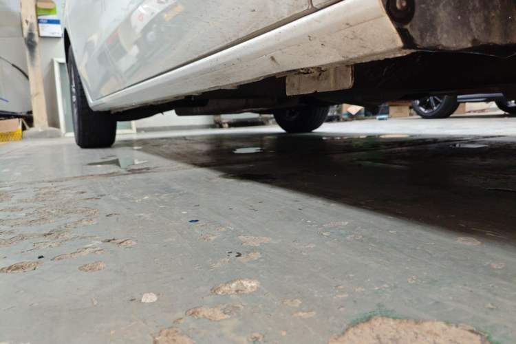Used Buick GL8 2022 ES Landtrek 653T Comfort Edition Chassis Front Right