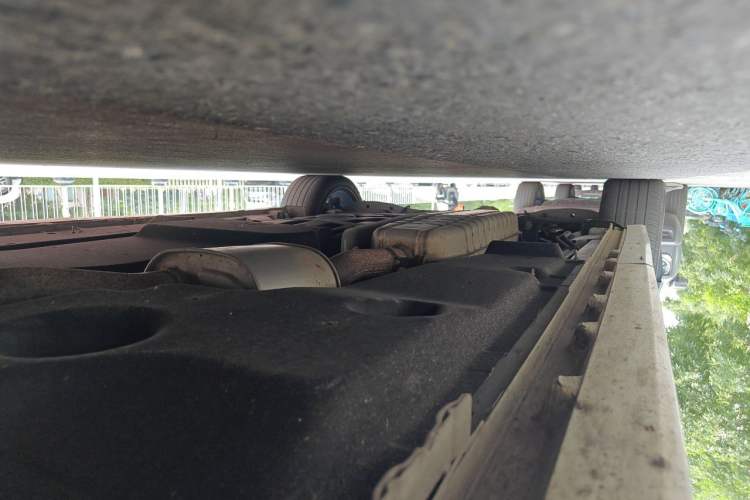 Used Buick GL8 2022 ES Landtrek 653T Luxury Edition Chassis Front Right