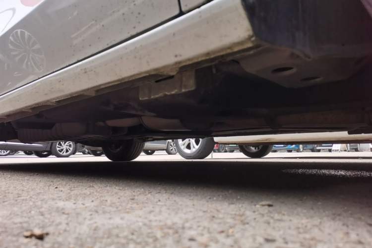 Used Buick GL8 2022 ES Landtrek 653T Luxury Edition Chassis Front Right