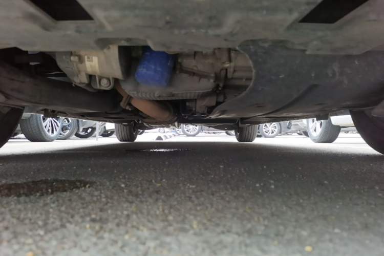 Used Buick GL8 2022 ES Landtrek 653T Luxury Edition Chassis Front