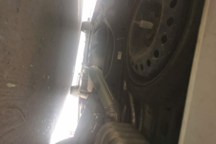 Used Buick GL8 2022 ES Land Cruiser 653T Luxury Model Chassis Rear