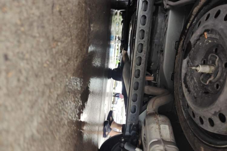 Used Buick GL8 2022 Land Cruiser Executive Class 652T Comfort Model Chassis Rear