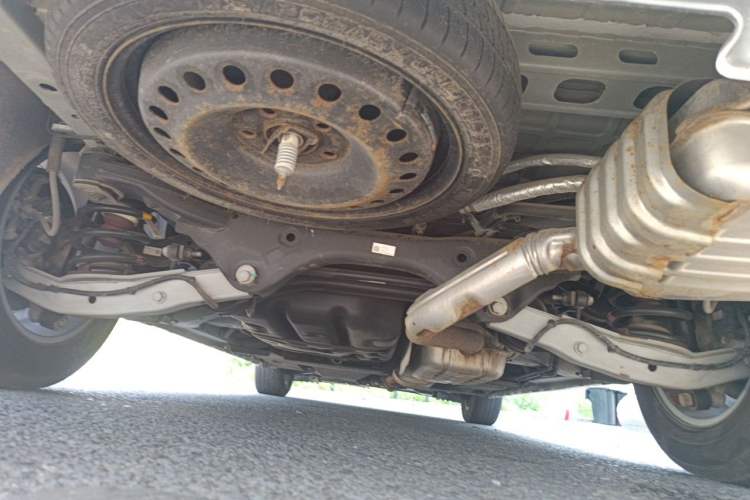 Used Buick GL8 2022 ES Landtrek 653T Comfort Edition Chassis Rear