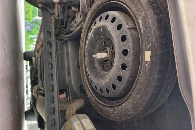 Used Buick GL8 2022 Land Cruiser Executive Class 652T Comfort Model Chassis Rear