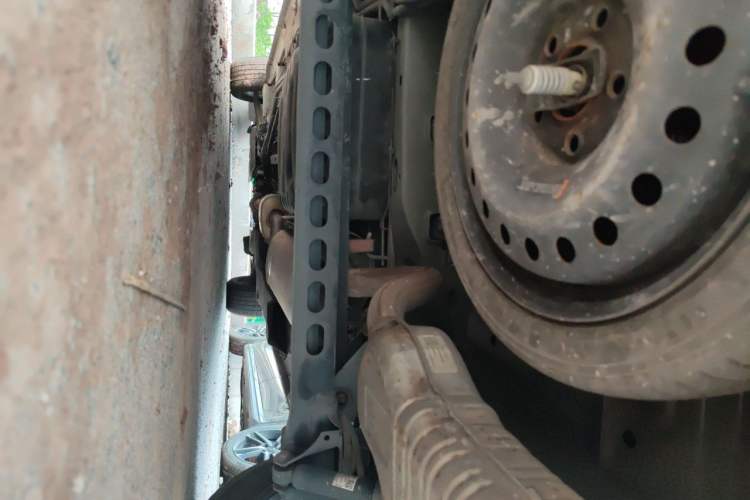 Used Buick GL8 2022 Land Cruiser Executive Class 652T Comfort Model Chassis Rear