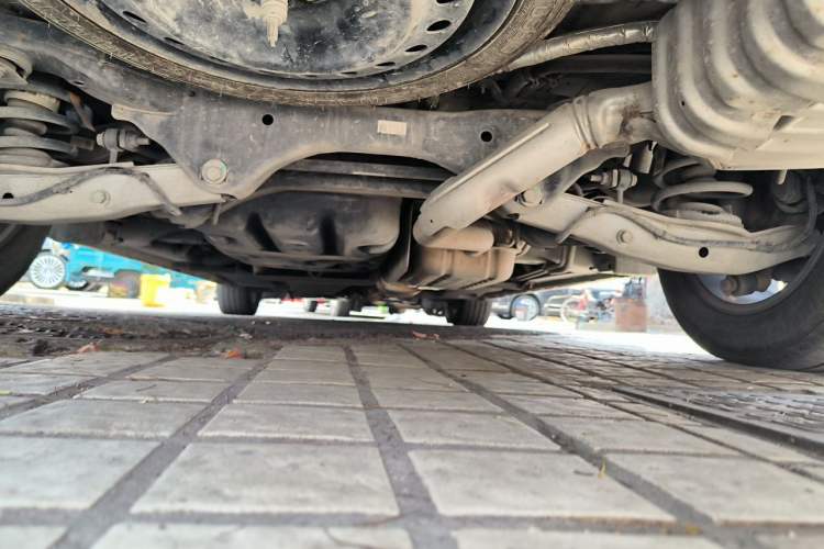 Used Buick GL8 2022 ES Landtrek 653T Comfort Edition Chassis Rear