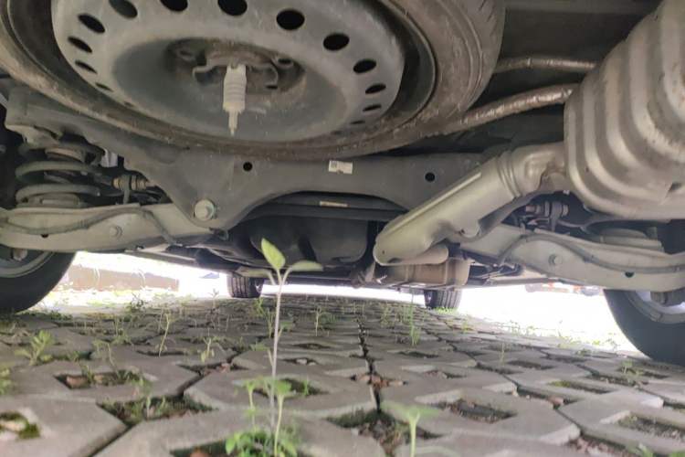 Used Buick GL8 2022 ES Landtrek 653T Comfort Edition Chassis Rear