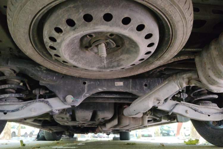 Used Buick GL8 2022 ES Landtrek 653T Comfort Edition Chassis Rear